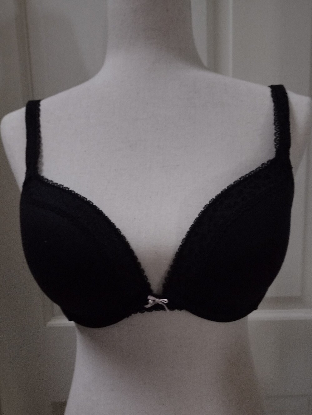 Victoria's Secret Black Lace Trim Push-Up Bra